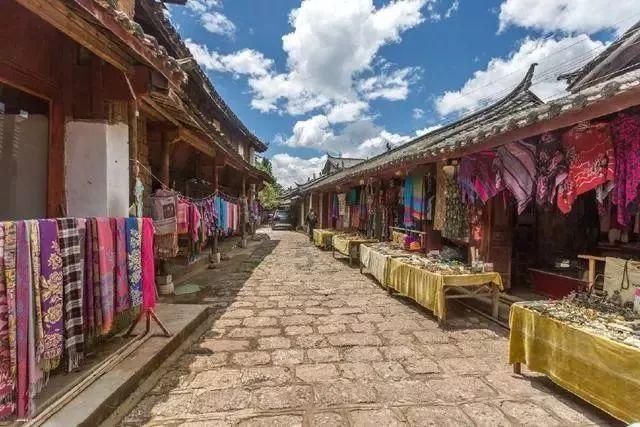 父母未经同意以旅游名义欺骗孩子封闭式集训犯法么?-你的全方位知识问答平台